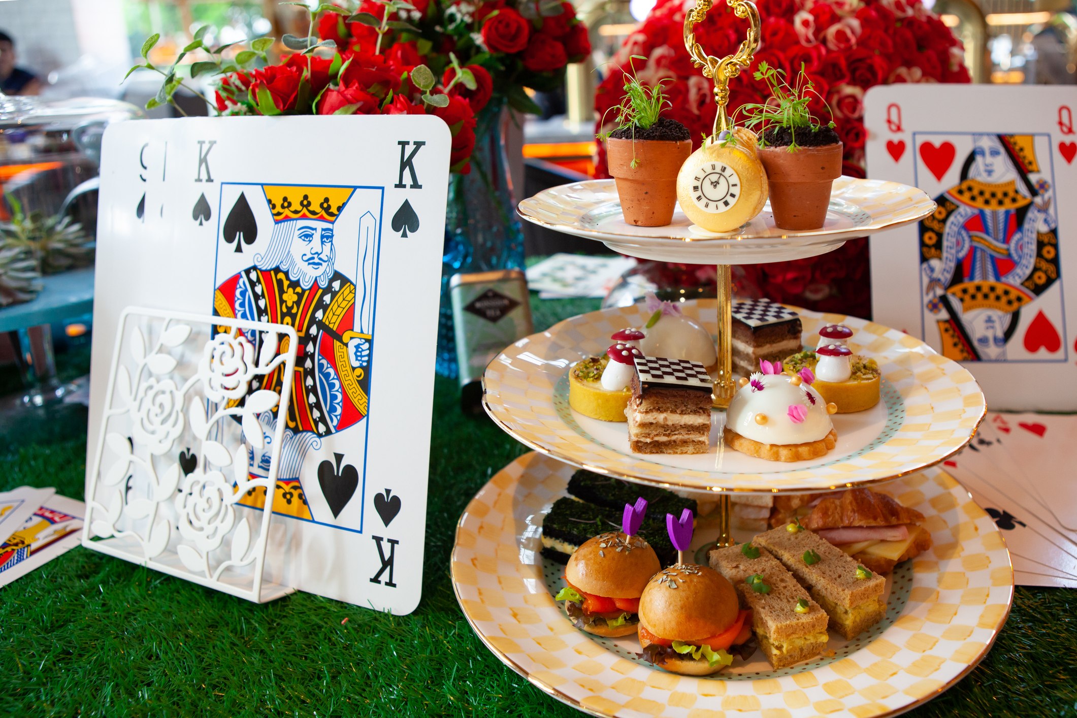 Alice in wonderland