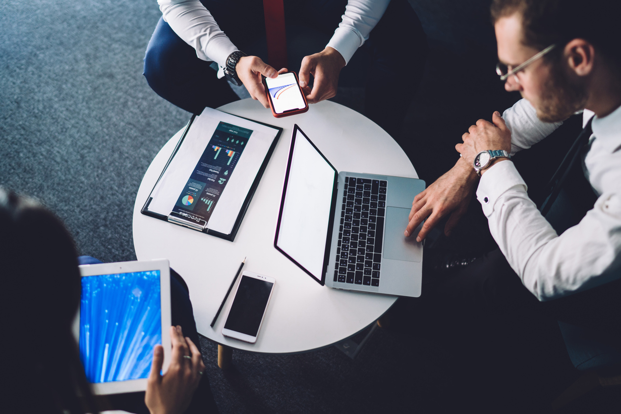 Sharing and exporting calendar across devices