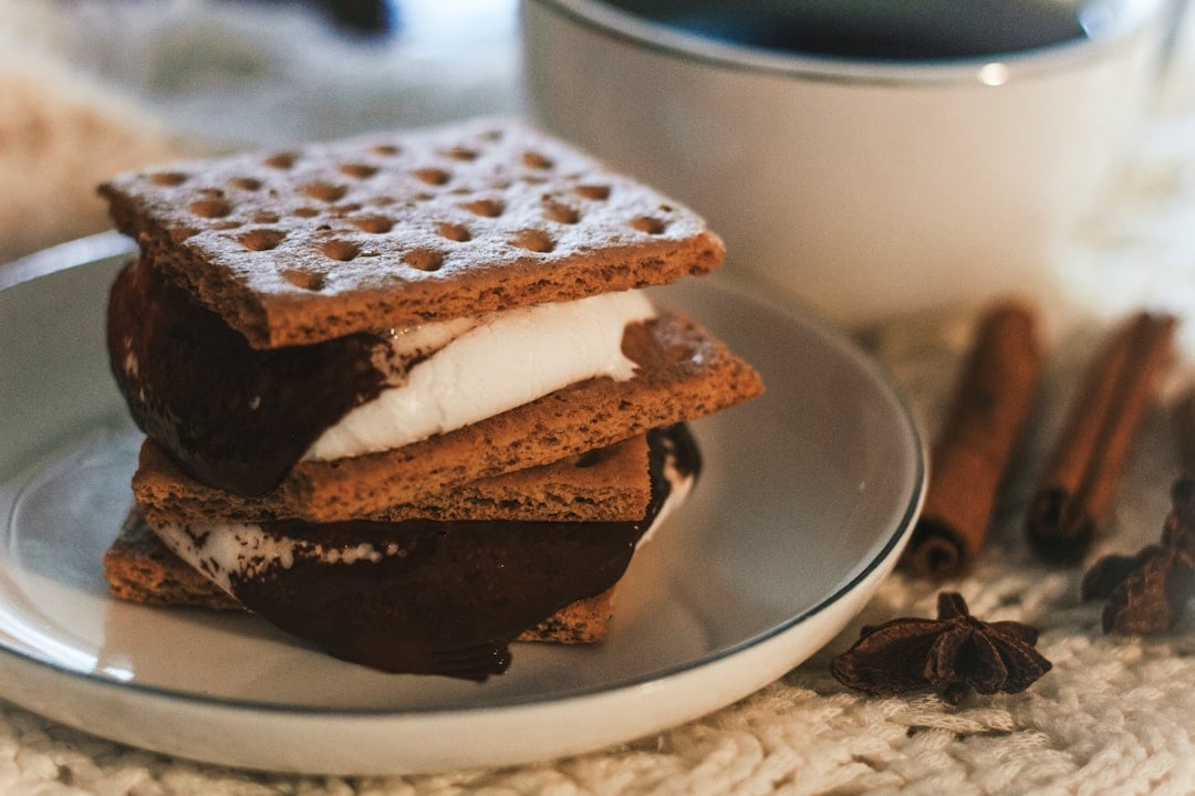 National Graham Cracker Day — graham cracker