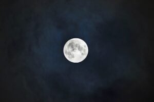 Chant at the Moon Day